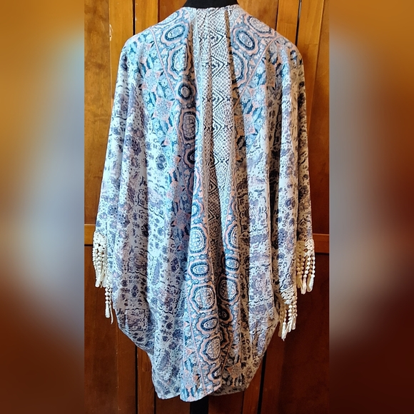 SOIÉBLU shawl/beach cover-up Size OS - Picture 4 of 7